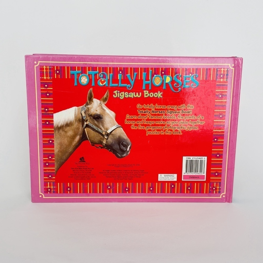 Totally Horses: Jigsaw Puzzle Book - Picture 2 of 9
